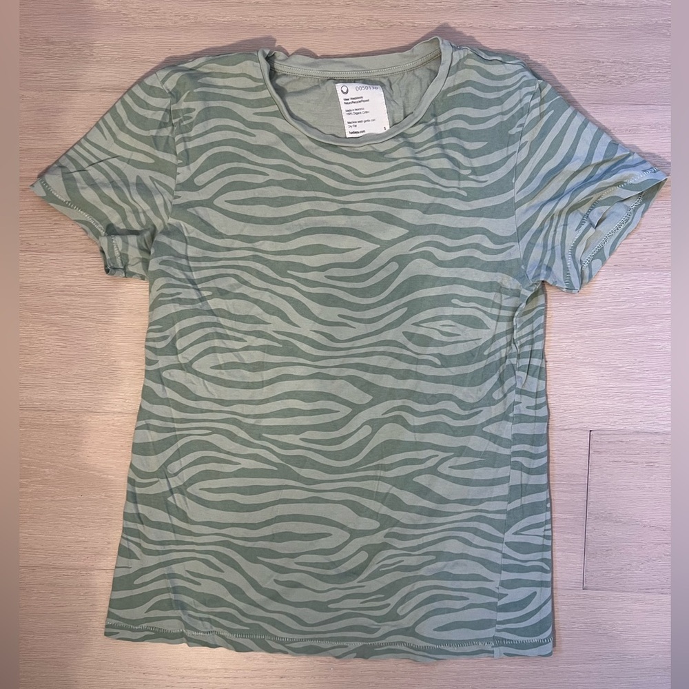 Green Zebra Print T-Shirt